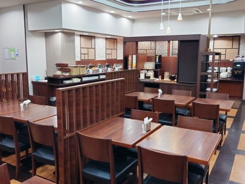 Restaurant/Dining
